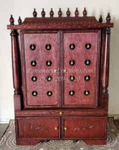 Dimensions: 42W x 22D x 62H